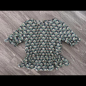 Bonpoint Girls  10 Y Runs small Good for 6-8 Top